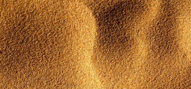 В чём разница между карьерным и речным песком?